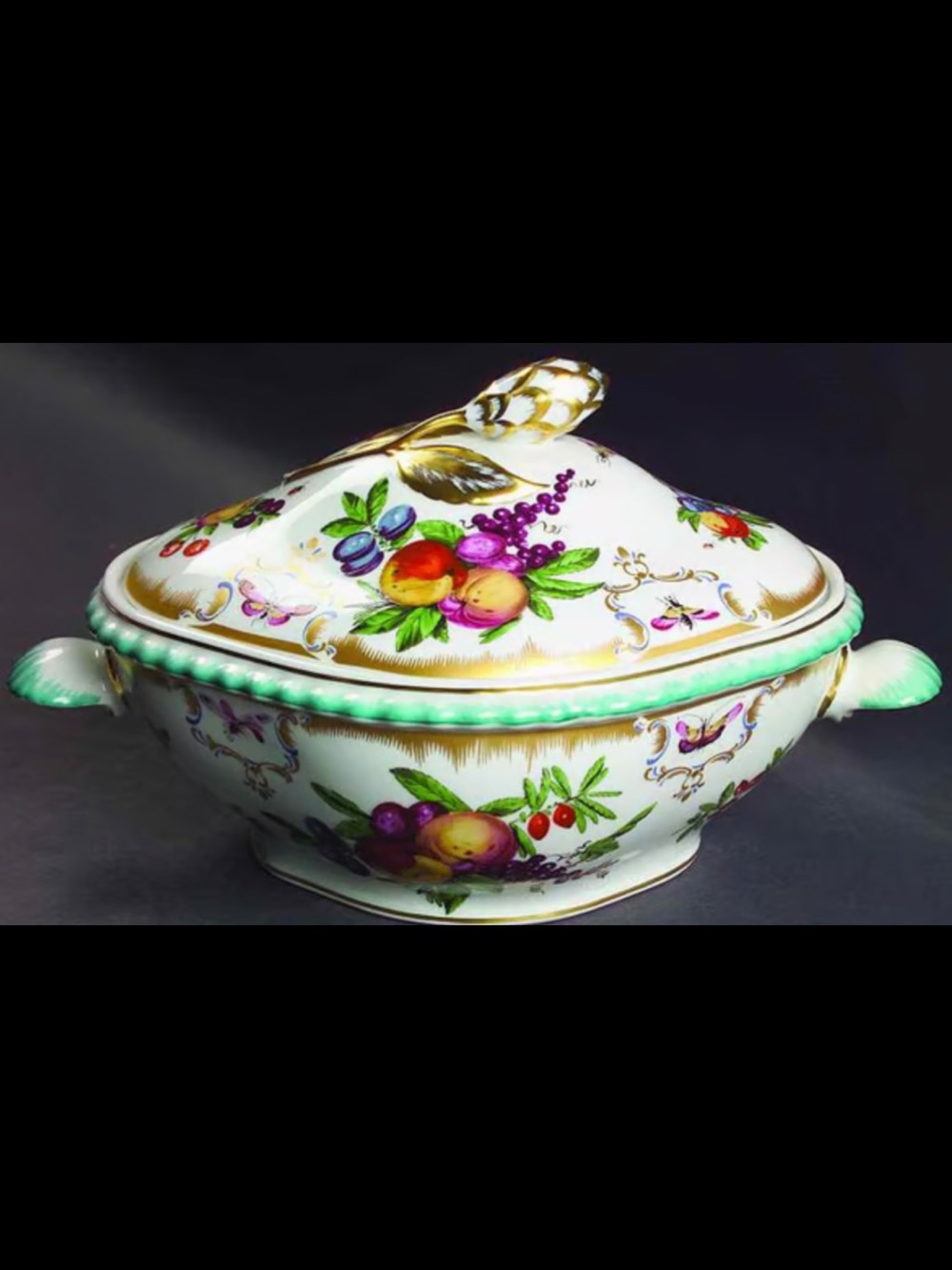 ~Mottahedeh *Duke of Gloucester Tureen with Multicolor Fruit